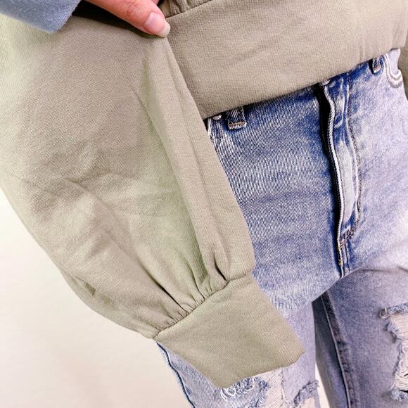 Abound Drop Shoulder Puff Sleeve Cropped Sweatshirt Olive Sage Night size S NWT - Picture 5 of 12